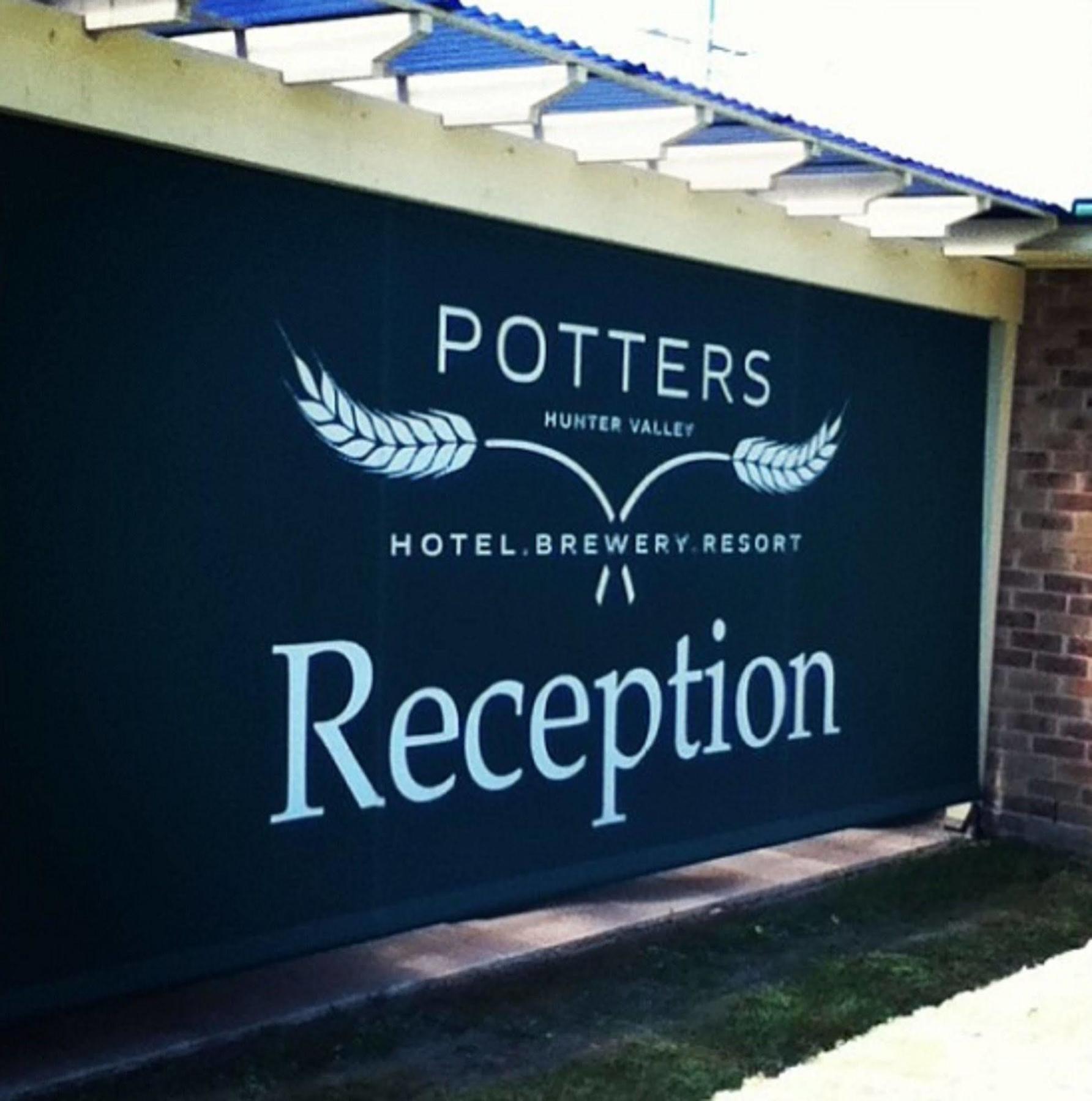 Potters 3*